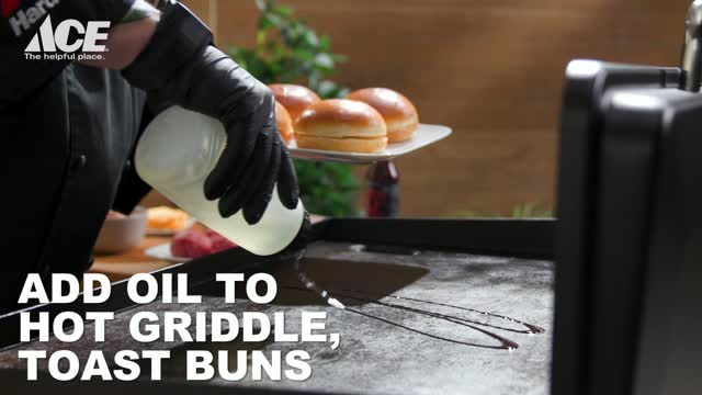 From the Kitchen Essential #1: A Cast-Iron Burger Press