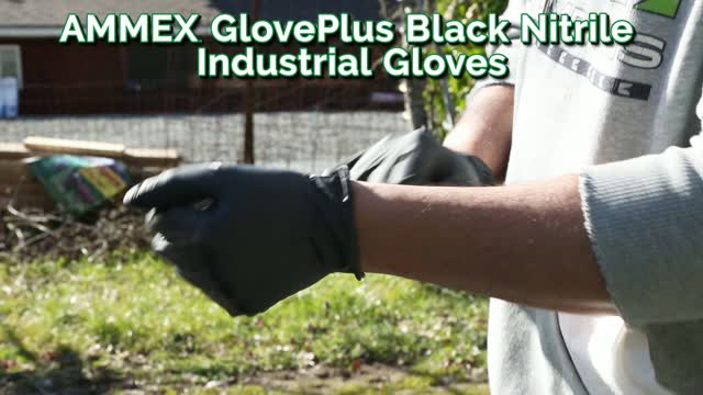 GlovePlus Black Nitrile Industrial Gloves by AMMEX, Size L - 100 count