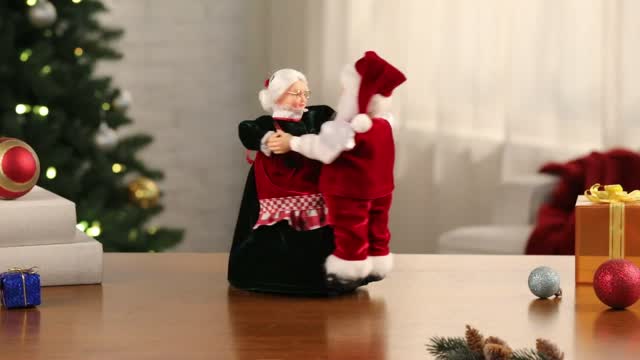 Mr. Christmas Multicolored Really Dancing Santa and Mrs. Musical